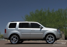 2010 Honda Pilot with Avenue A604 wheels
