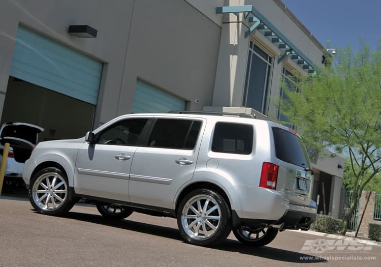 2010 Honda Pilot with Vossen VVS-083 wheels