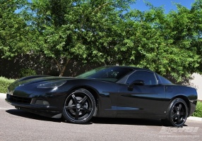 2009 Chevrolet Corvette with Vossen VVS-087 wheels