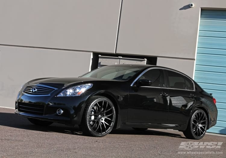 2010 Infiniti G37 with Giovanna Kilis wheels