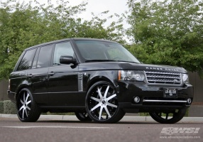 2010 Land Rover Range Rover with GFG Hampton wheels
