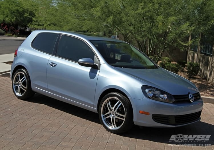 2010 Volkswagen Golf with 2Crave No.10 wheels