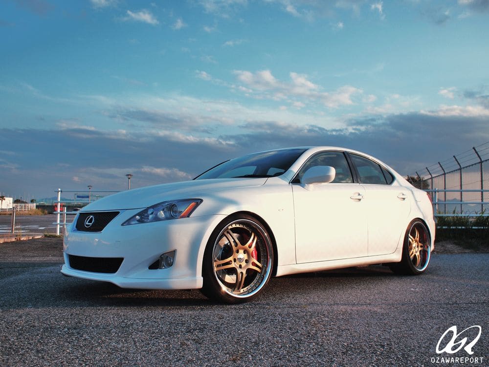 2006 Lexus IS 350 with 20x9 IForged FS Classic2 wheels