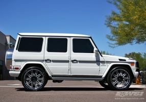 2010 Mercedes-Benz G-Class with GFG Newport wheels