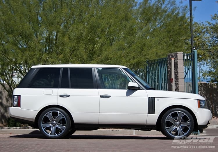 2009 Land Rover Range Rover with ES Designs Manchester wheels