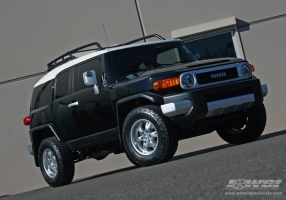 2010 Toyota FJ Cruiser with BBS RD-T wheels