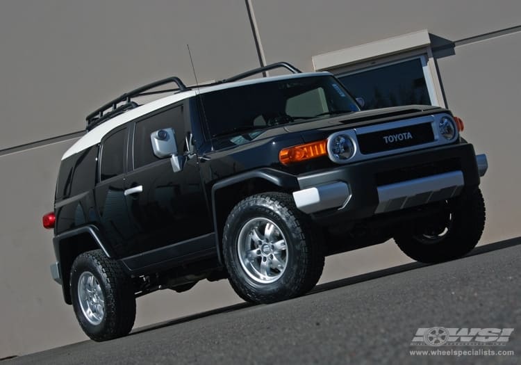 2010 Toyota FJ Cruiser with BBS RD-T wheels