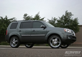 2009 Honda Pilot with Giovanna Cuomo wheels