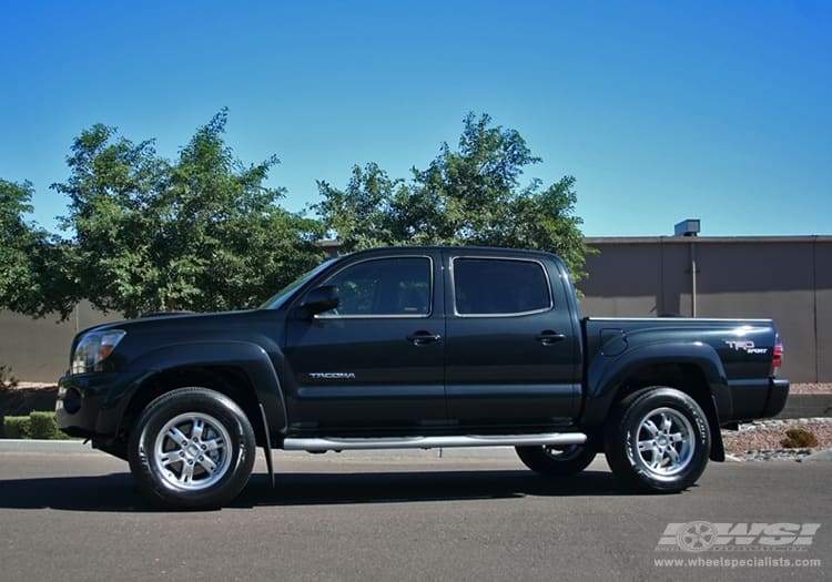 2009 Toyota Tacoma with BBS RD-T wheels