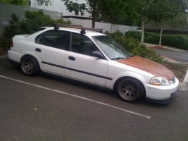 1998 Honda Civic with 16x8 Diamond Racing wheels