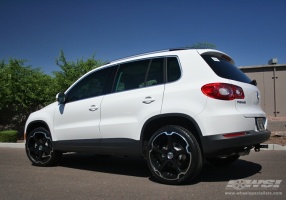 2009 Volkswagen Tiguan with Giovanna Dalar-5 wheels