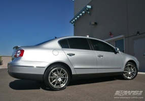 2009 Volkswagen Jetta with MKW M71 wheels