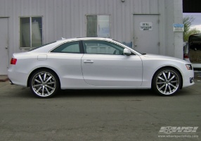 2009 Audi A5 with Vossen VVS-083 wheels