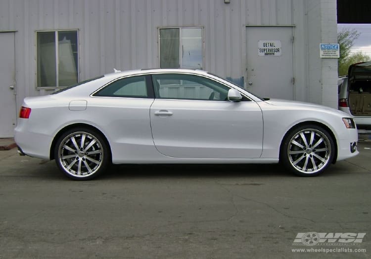 2009 Audi A5 with Vossen VVS-083 wheels