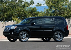 2009 Honda Pilot with Giovanna Cuomo wheels