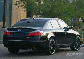 2009 Hyundai Genesis with Enkei LF-10 wheels