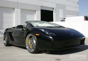 2008 Lamborghini Gallardo with GFG Narkid wheels
