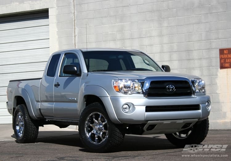 2006 Toyota Tacoma with MKW M26 wheels
