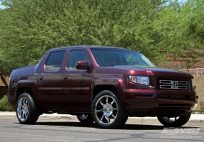 2007 Honda Ridgeline with MKW M26 wheels