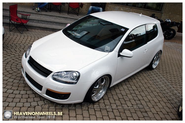 2007 Volkswagen Rabbit with 19x8.5 RH Alurad Turbo P wheels