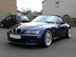 1998 BMW Z3 with 18x8.5 Beyern Multi wheels