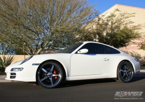 2007 Porsche 911 with Maya DLS wheels