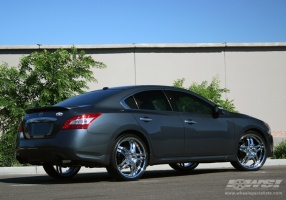 2009 Nissan Maxima with Giovanna Cuomo wheels