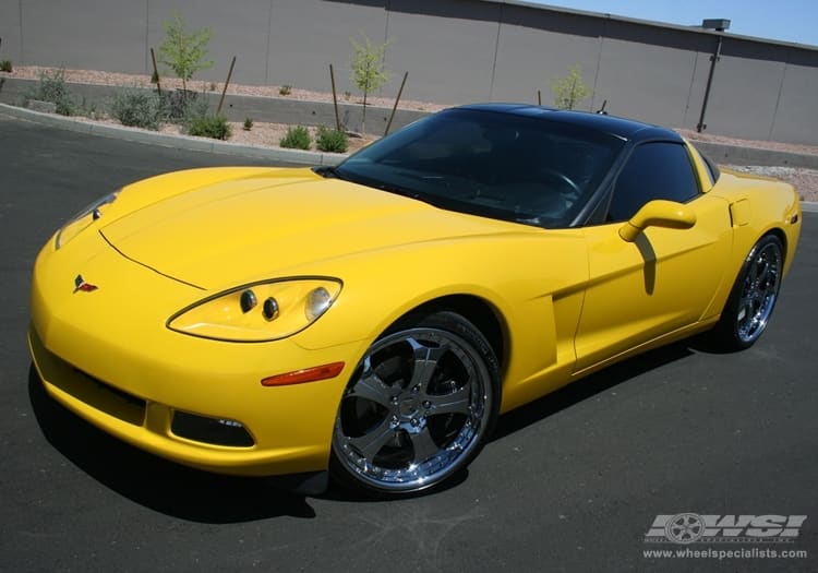 2006 Chevrolet Corvette with GFG Trento-5 wheels