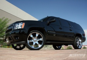 2007 Chevrolet Suburban 1500 with MKW B26 wheels