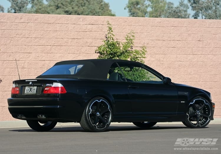 2005 BMW M3 with Giovanna Dalar-5 wheels