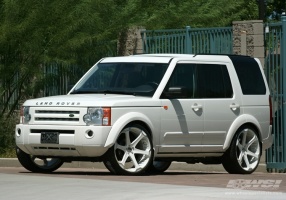 2006 Land Rover LR3 with Giovanna Dalar-6 wheels