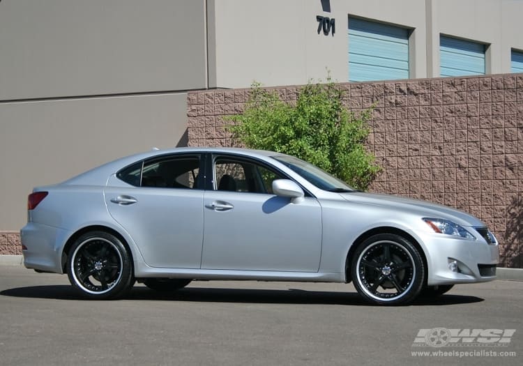 2009 Lexus IS 250 with Gianelle Spezia-5 wheels
