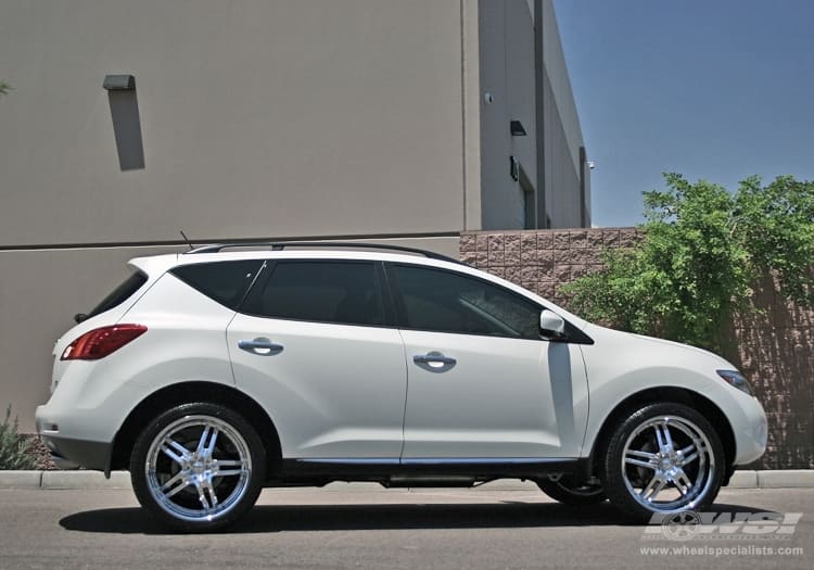 2009 Nissan Murano with Giovanna Cuomo wheels