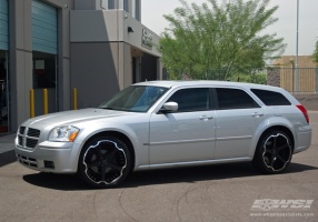 2007 Dodge Magnum with Giovanna Dalar-5 wheels