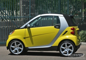 2009 Smart fortwo with Lorinser Speedy wheels