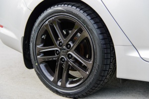 2014 Kia Optima with OEM wheels