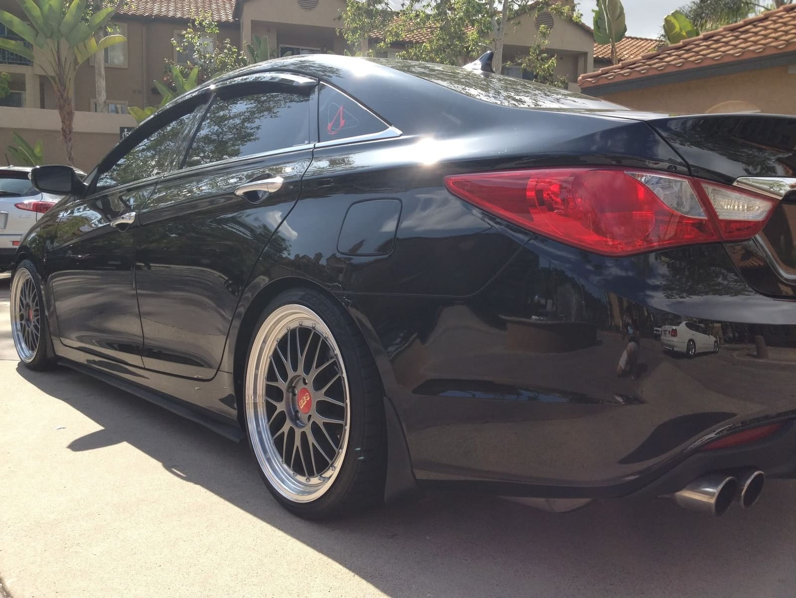 2011 Hyundai Sonata with 19x8.5 BBS LM wheels