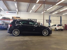 2010 Volkswagen Tiguan with 20x10 wheels