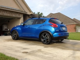 2012 Nissan Juke with 18x7 HD Tuning Switch wheels