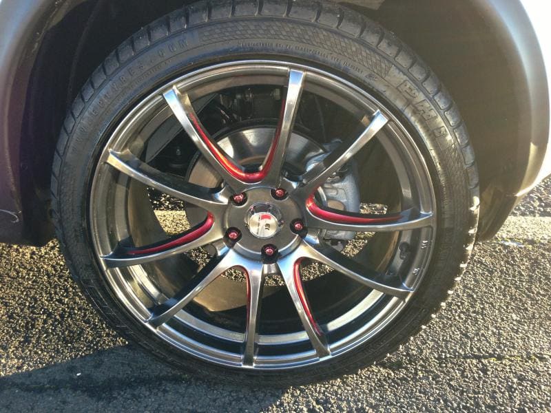 2012 Nissan Juke with Enkei EVO wheels