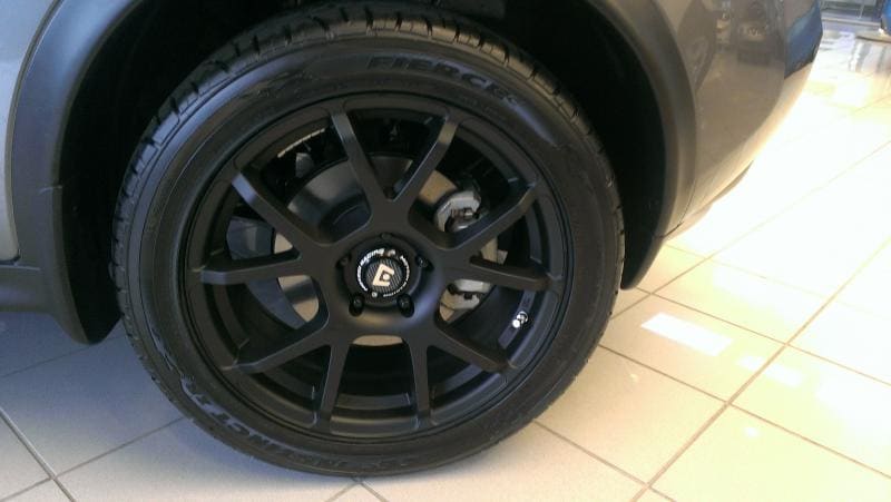 2013 Nissan Juke with 18x8 Motegi MR121 wheels