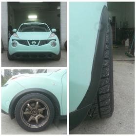 2014 Nissan Juke with 17x9 wheels