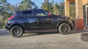 2014 Nissan Juke with 19x9.5 Enkei RS 05RR wheels