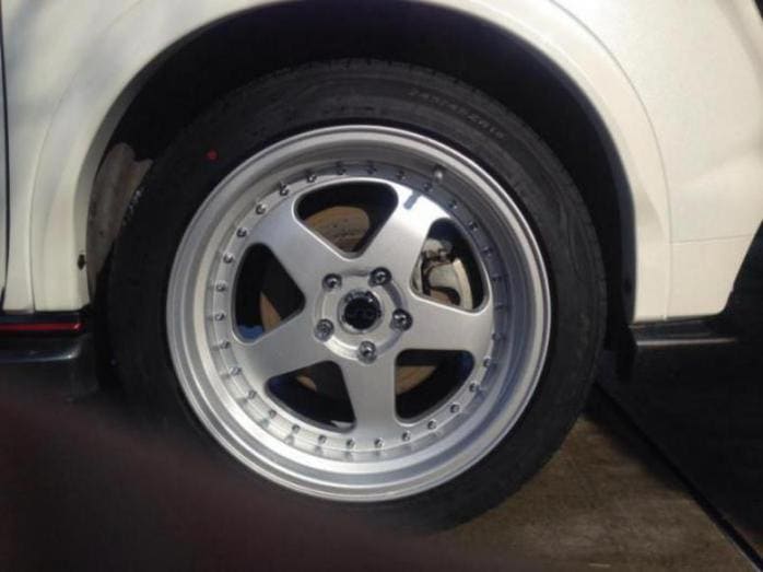 2013 Nissan Juke with 18x9 wheels