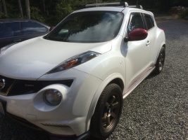 2014 Nissan Juke with 17x8 wheels