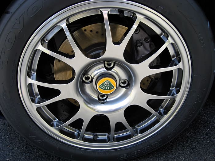 2005 Lotus Elise with 16x7 wheels