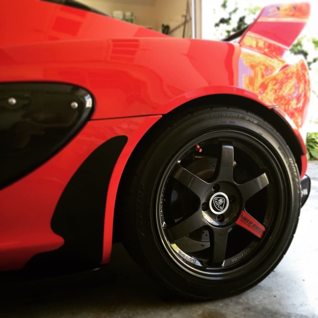 2011 Lotus Exige with 16x7.5 Rays Engineering TE-37SL wheels