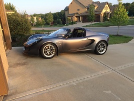 2005 Lotus Elise with 16x6.5 TR Motorsports F1 wheels