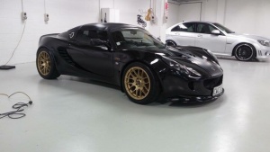 2005 Lotus Elise with 16x8 XXR wheels