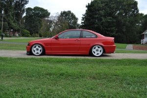 2001 BMW 330 with 17x8.5 Borbet Type A wheels